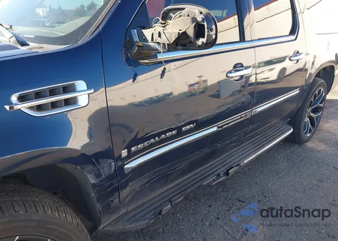 2007 Cadillac Escalade Esv Standard from USA, damaged, VIN 1GYFK66867R235555